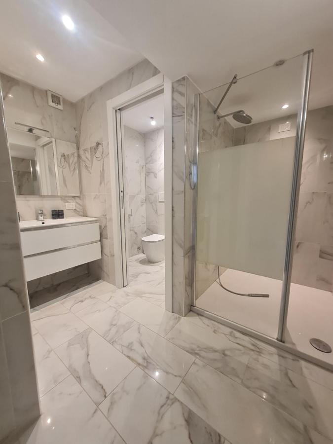 Апартаменты Isola - Ugo Bassi Charme Loft Милан Экстерьер фото