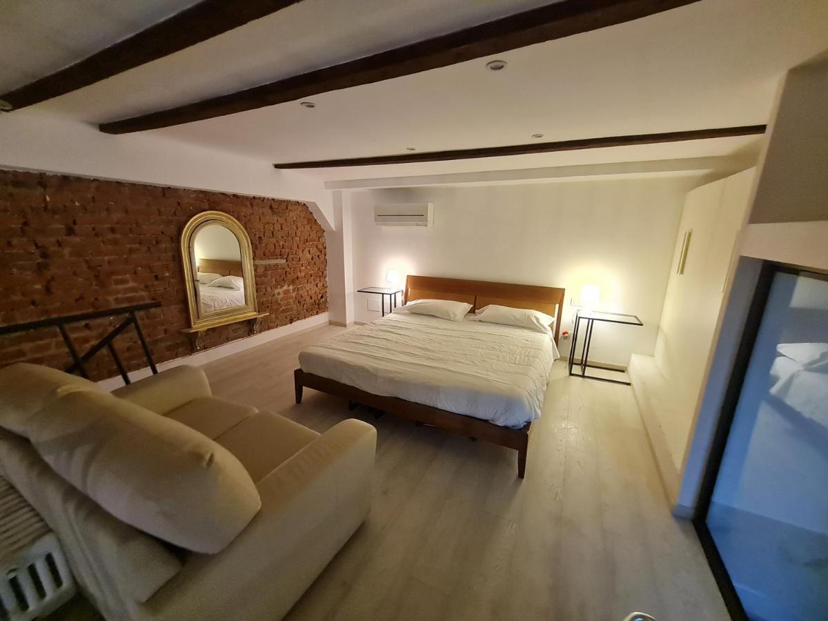 Апартаменты Isola - Ugo Bassi Charme Loft Милан Экстерьер фото